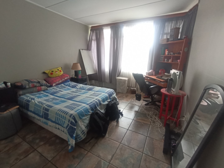 1 Bedroom Property for Sale in Potchefstroom North West